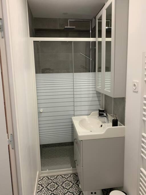Petite Maison De Charme A 10 Minutes De Disney ! Монтеврен Экстерьер фото